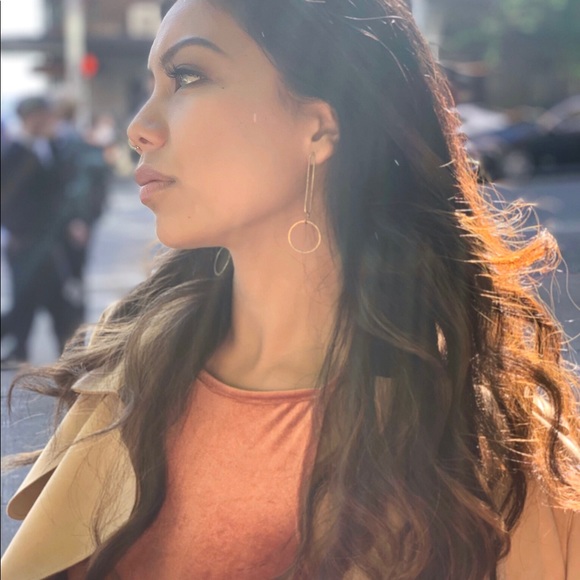 Meet the Posher - Picture 2 of 2